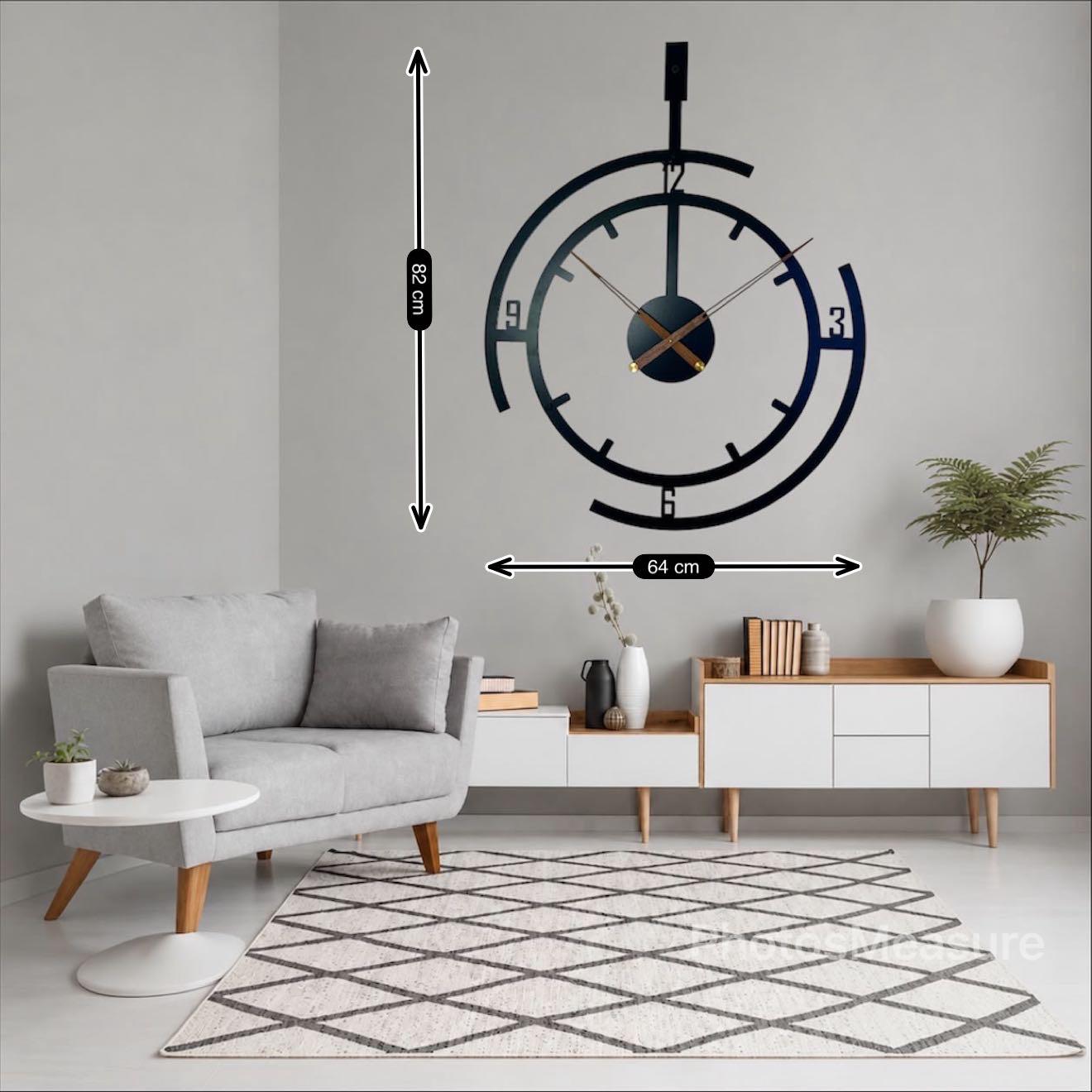 ساعة حائط معدنية كبيرة 82 × 64 سم - تصميم عصري